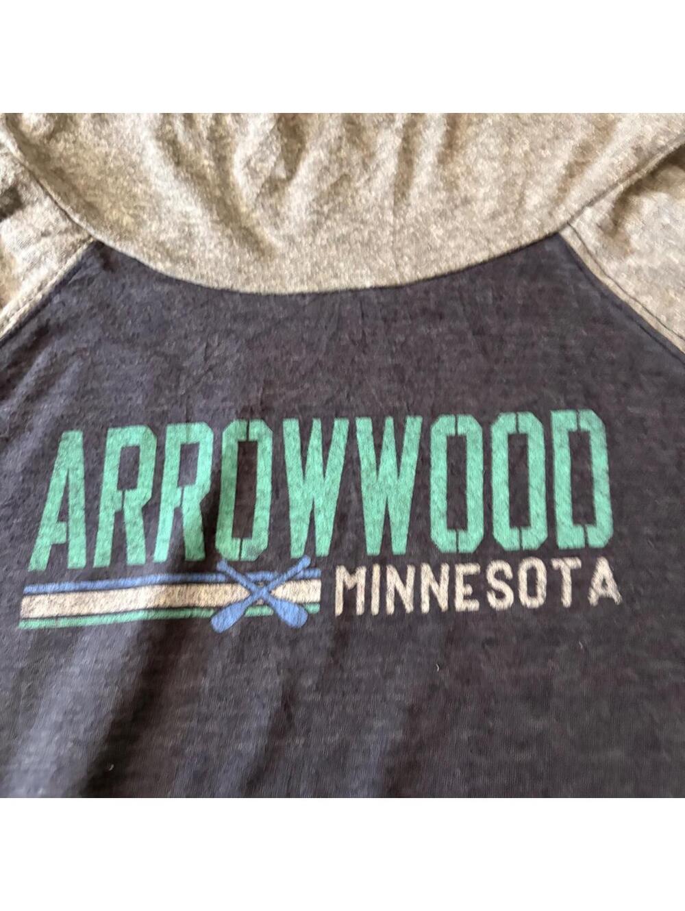 Arrow Men's Grey and Navy Sweatshirt
